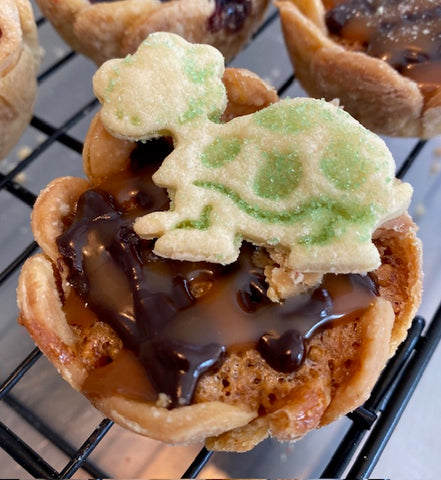 Mixed Nut Turtle Pie: 3" Tiny Pies (4 Pies)(Contains Nuts)